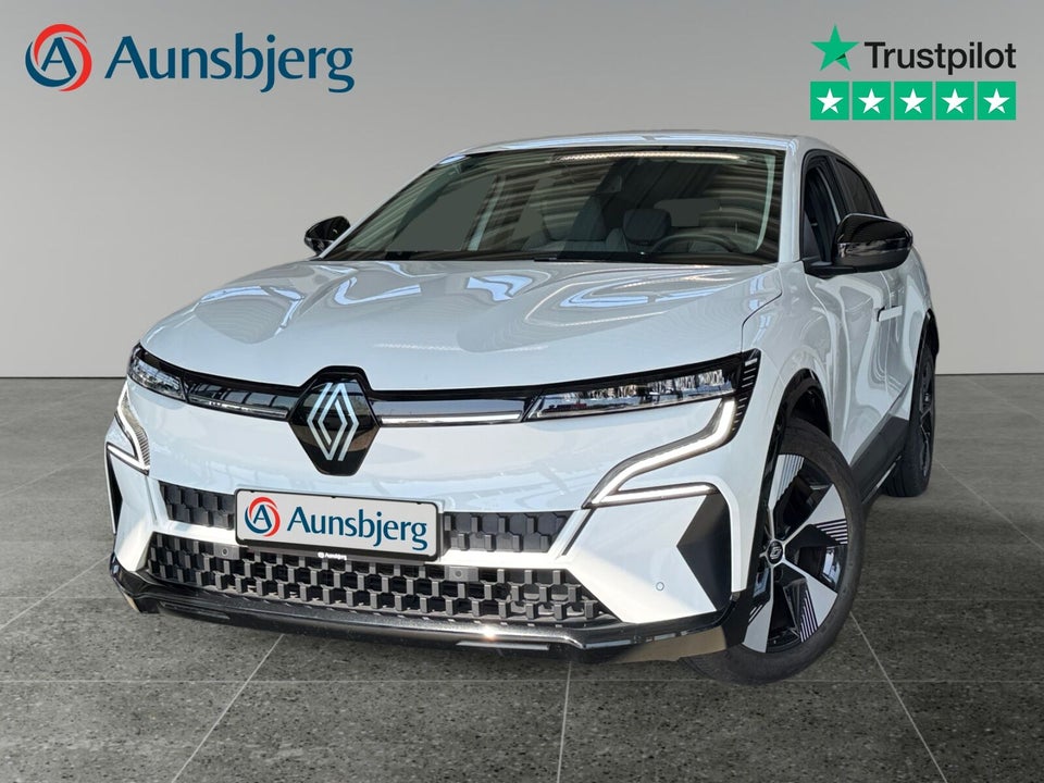 Renault Megane E-Tech 40 Equilibre 5d
