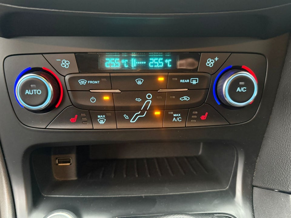 Ford Focus 1,0 SCTi 125 ST-Line stc. 5d