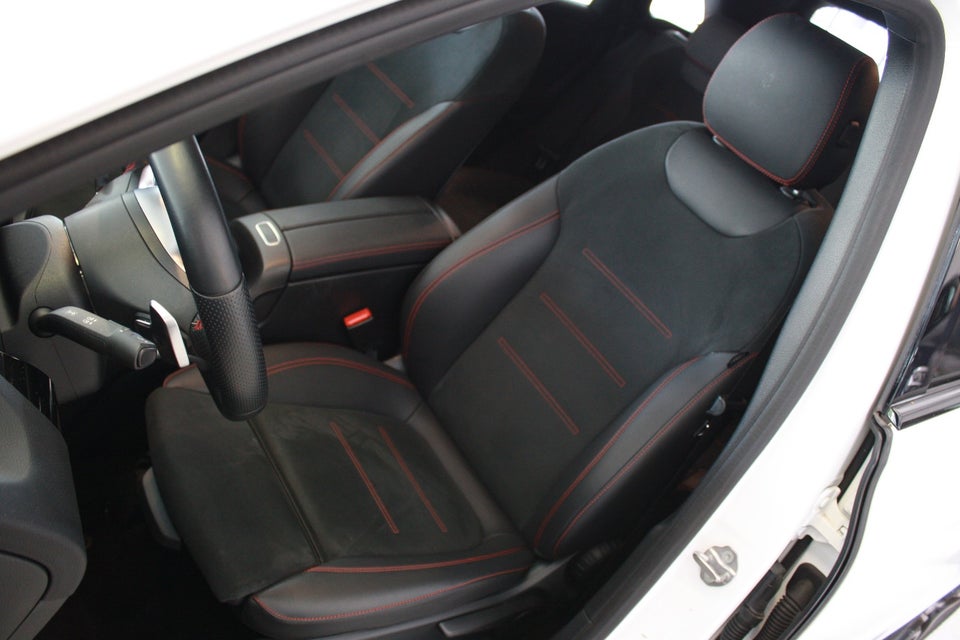 Mercedes B200 d 2,0 AMG Line aut. 5d