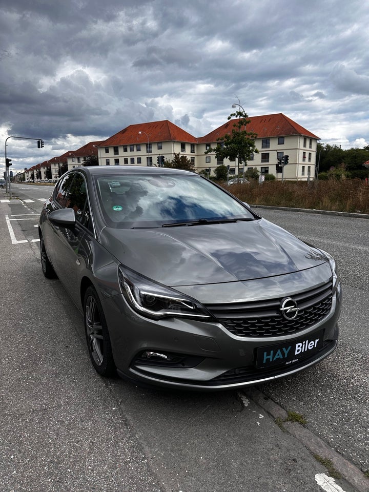 Opel Astra 1,6 CDTi 136 Innovation 5d