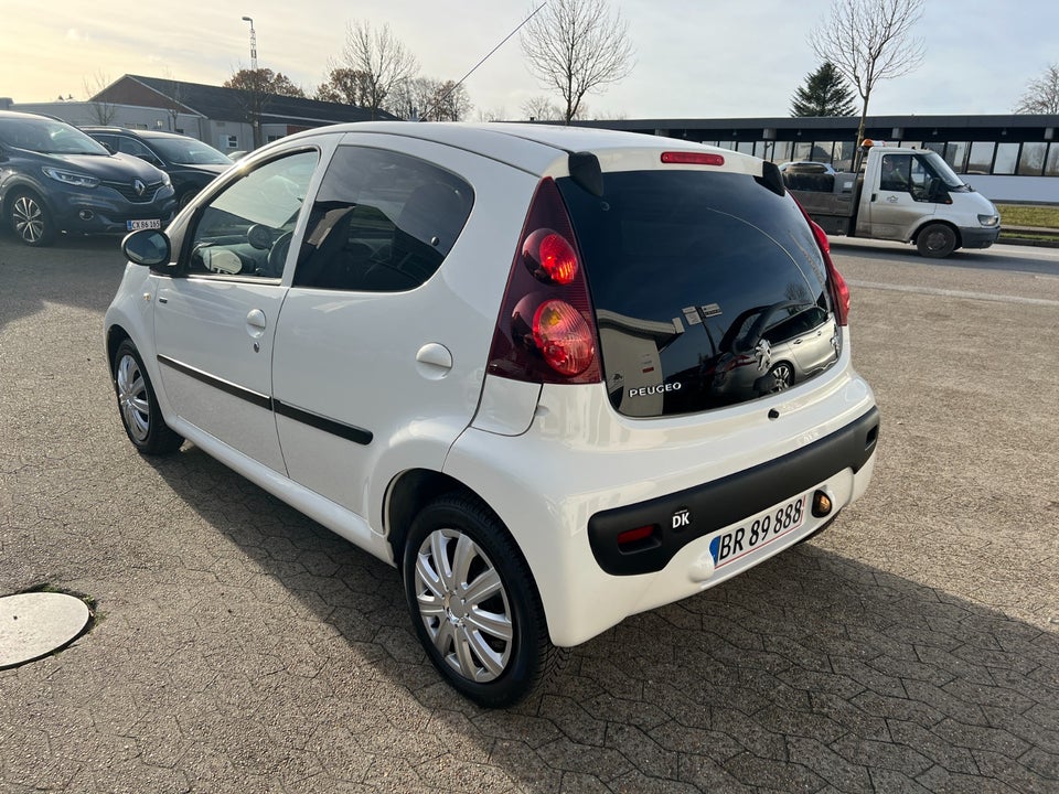 Peugeot 107 1,0 Sportium 5d