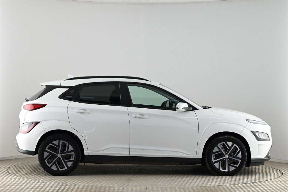 Hyundai Kona 64 EV Ultimate 5d