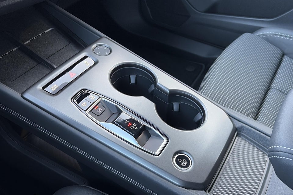Audi Q4 e-tron performance 5d