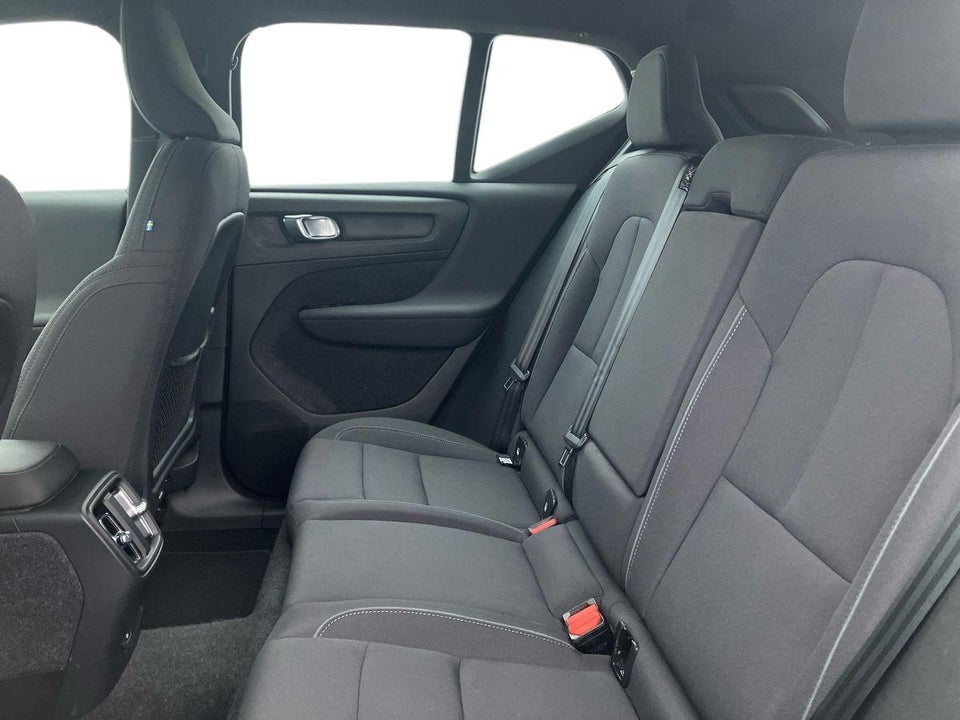 Volvo XC40 P6 ReCharge Plus 5d