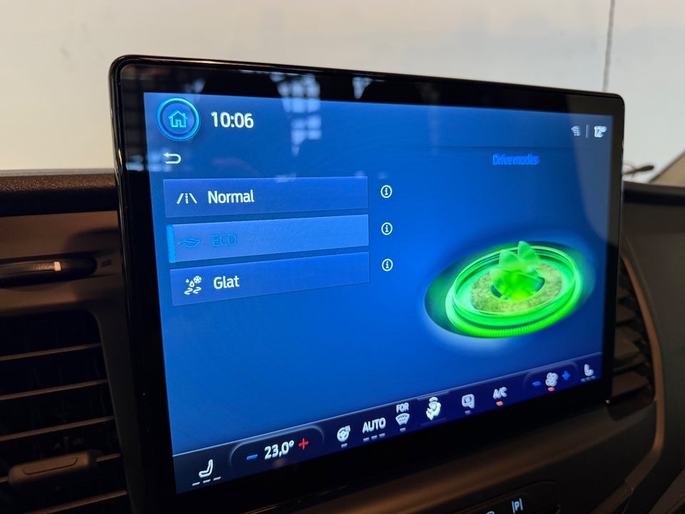 Ford E-Transit 350 L3 Chassis 68 Trend H1 RWD