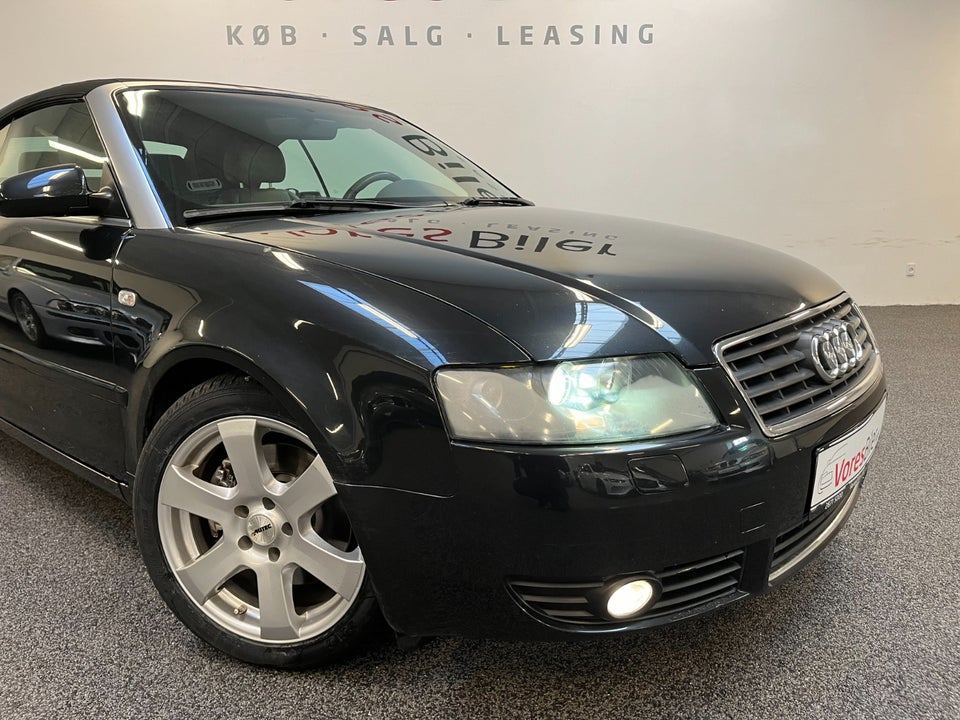 Audi A4 2,4 V6 Cabriolet Multitr. 2d