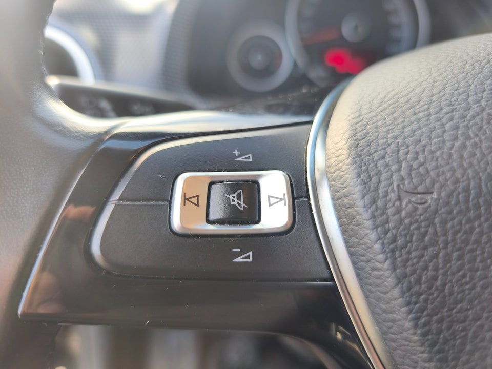 VW Up! 1,0 MPi 60 Move BMT 5d