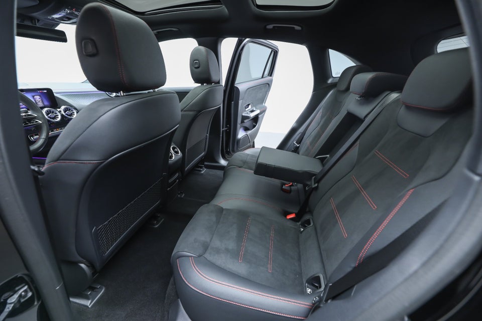 Mercedes EQA250+ AMG Advance 5d