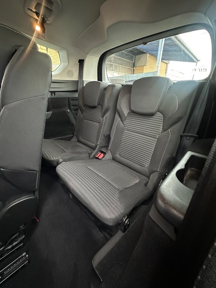 Renault Grand Scenic IV 1,2 TCe 130 Zen 7prs 5d