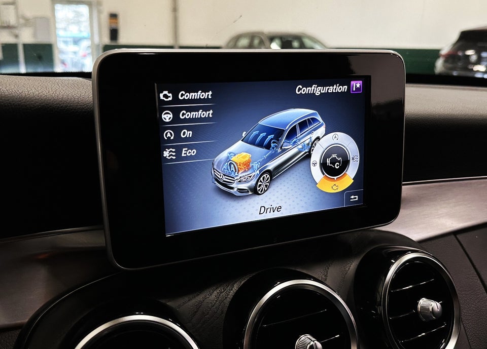 Mercedes C220 d 2,2 AMG Line stc. aut. 5d