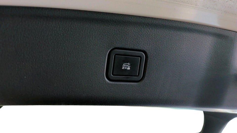 Mazda 6e Takumi Long Range 5d