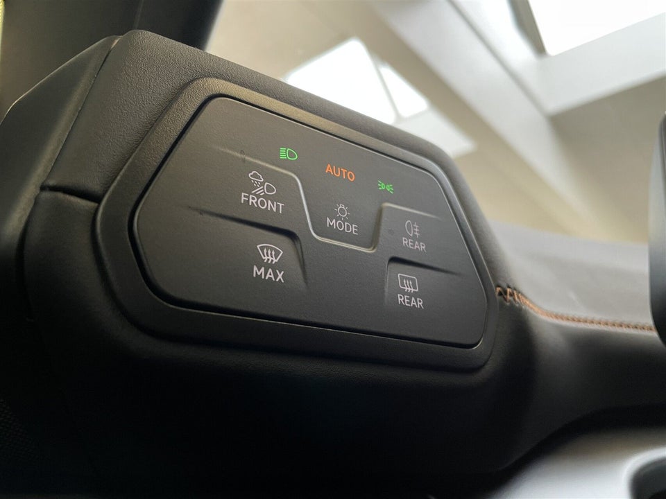 Cupra Born 59 e-Boost 5d