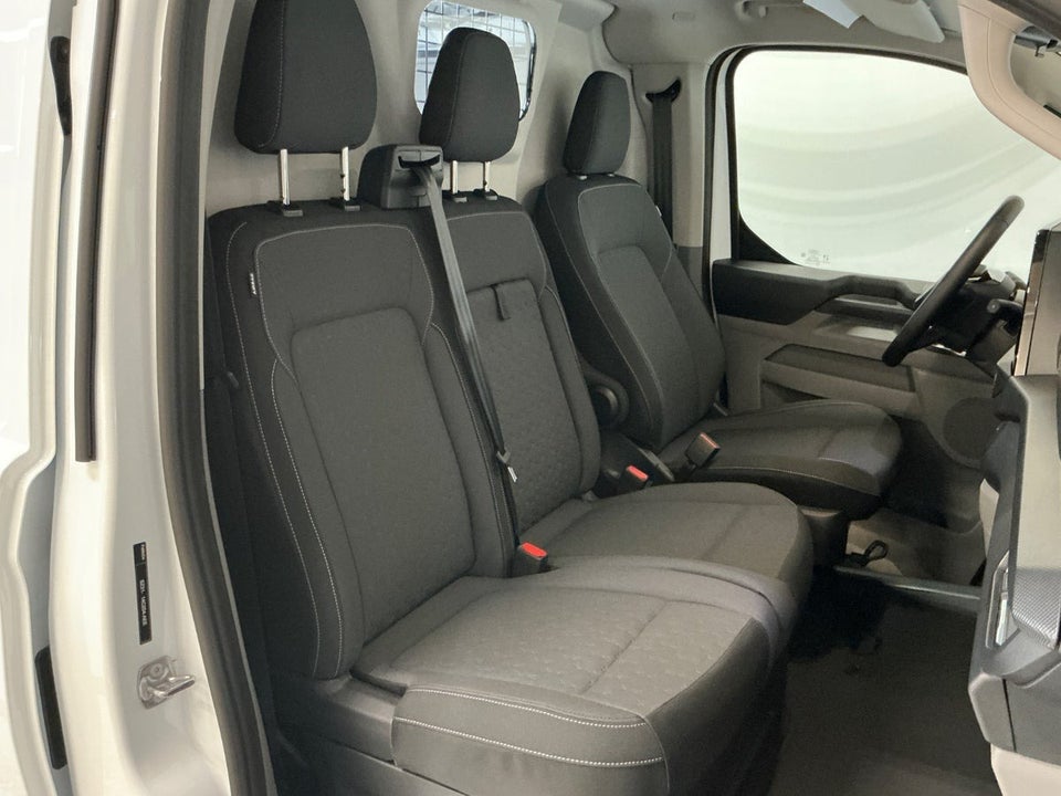 Ford E-Transit Custom 320S 64 Limited