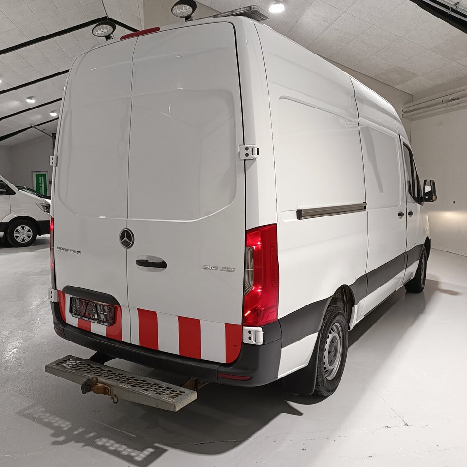 Mercedes Sprinter 316 2,2 CDi A2 Kassevogn RWD