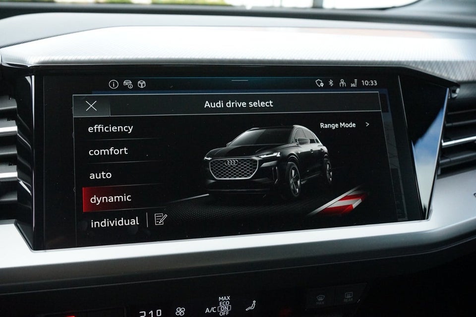 Audi Q4 e-tron 45 S-line 5d