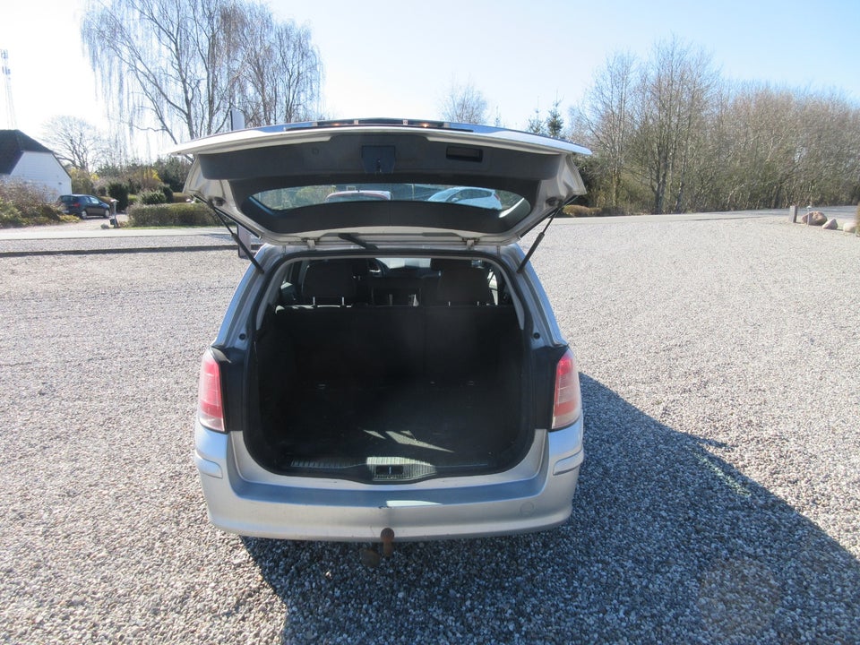 Opel Astra 1,9 CDTi 120 Cosmo Wagon 5d