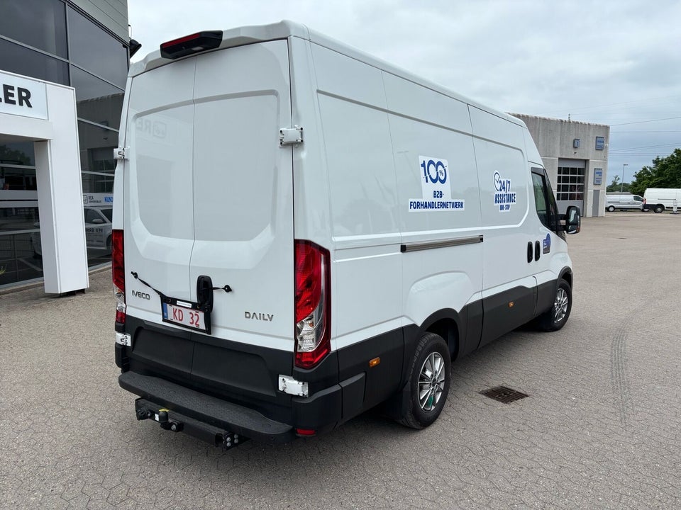Iveco Daily 3,0 35S18 12m³ Van AG8