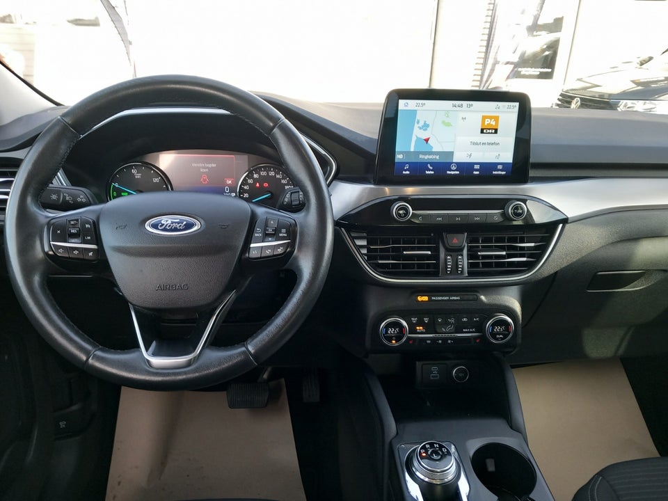 Ford Kuga 2,5 PHEV Titanium CVT 5d