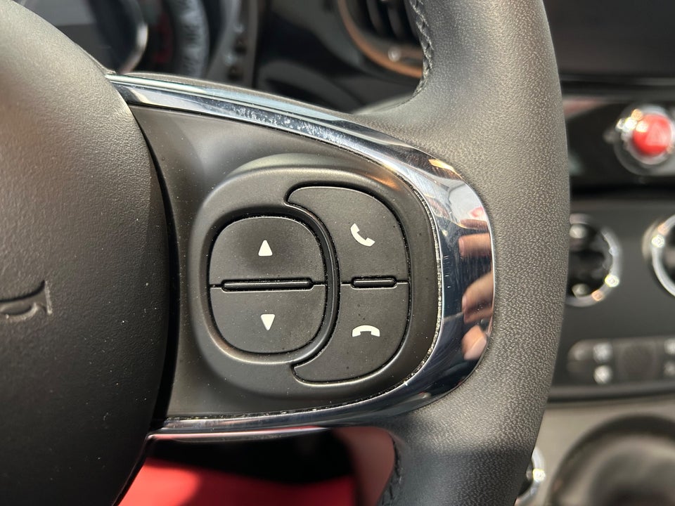 Fiat 500C 1,0 Hybrid Lounge+ 2d