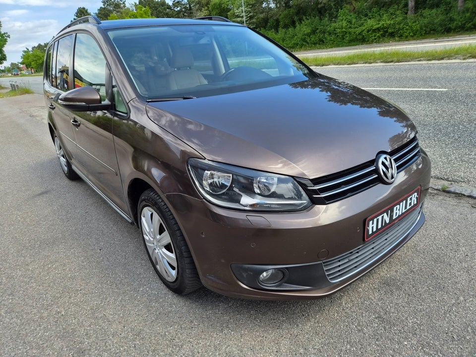 VW Touran 2,0 TDi 140 Comfortline DSG 7prs 5d
