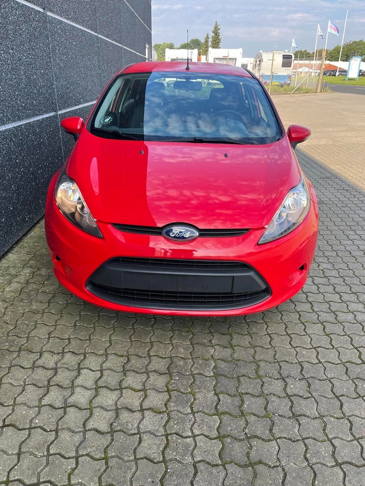 Ford Fiesta 1,25 60 Ambiente 5d