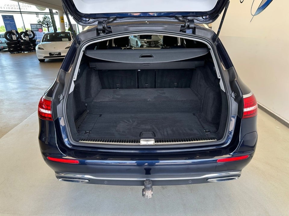 Mercedes E300 de 2,0 stc. aut. 5d
