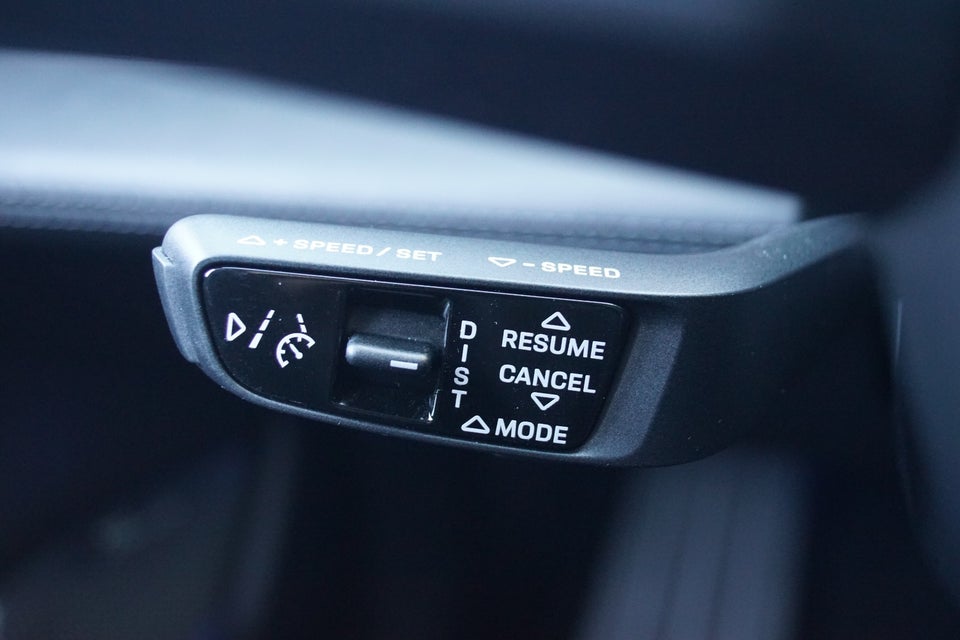 Porsche Taycan Turbo Performance+  4d