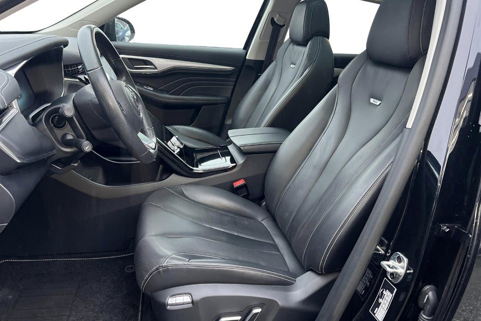 MG Marvel R Luxury 5d