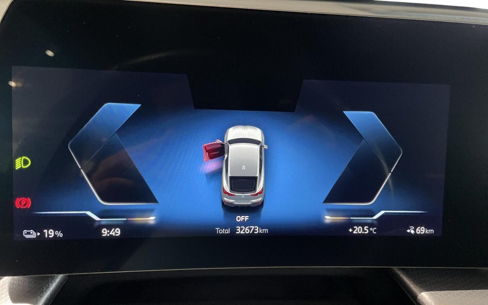 BMW iX2 eDrive20 M-Sport 5d