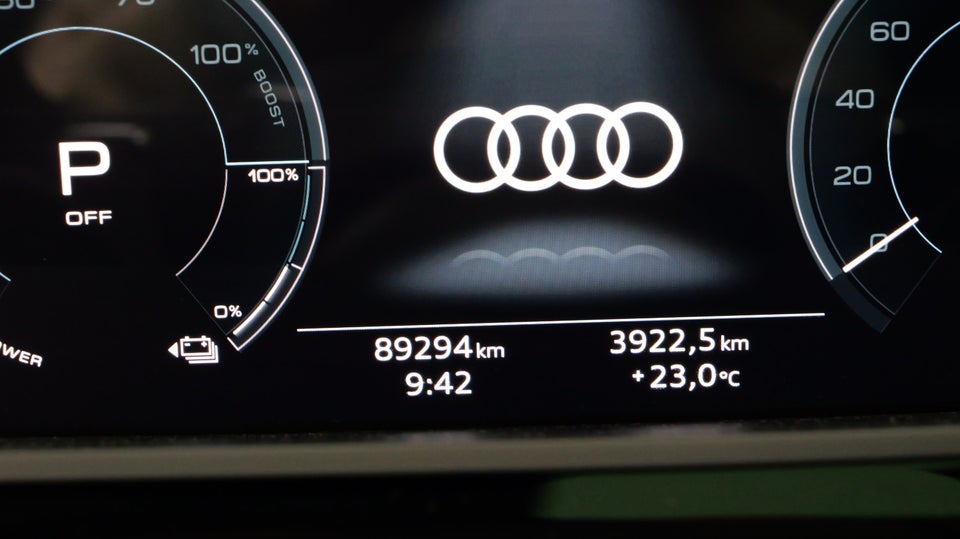 Audi e-tron 55 S-line quattro 5d