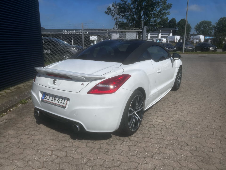 Peugeot RCZ 1,6 THP 270 R 2d