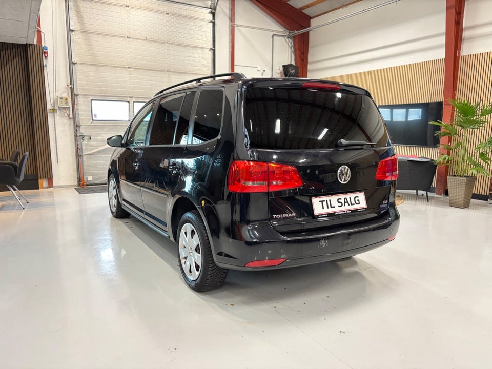 VW Touran 1,6 TDi 105 Comfortline DSG BM Van 5d