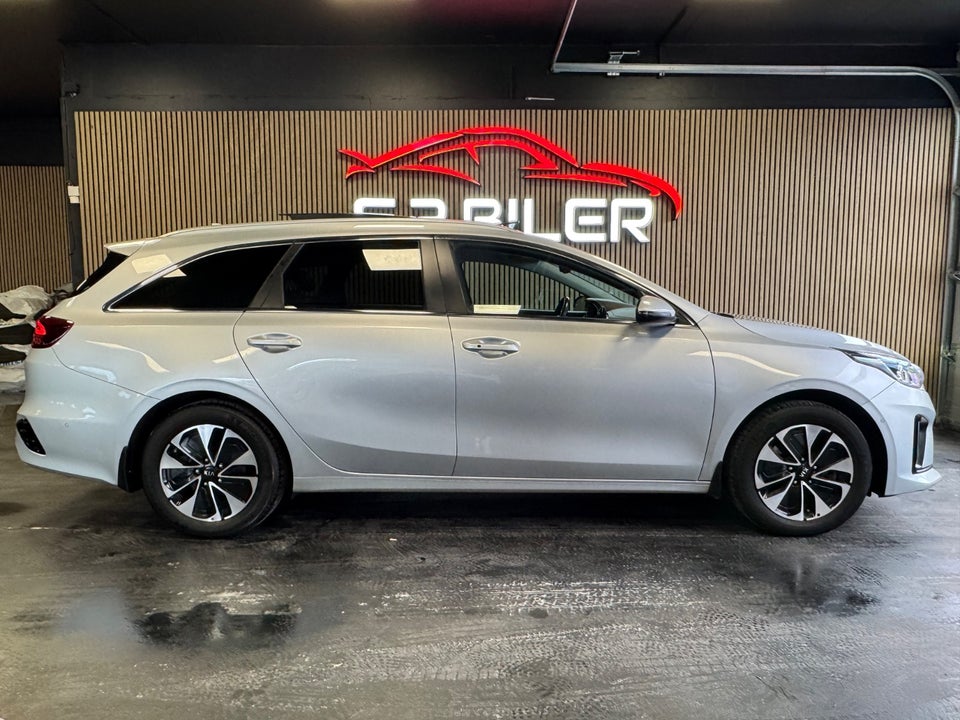 Kia Ceed 1,6 PHEV Upgrade+ SW DCT 5d