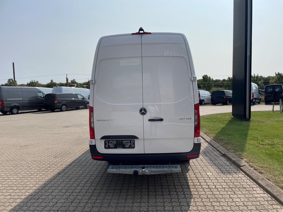 Mercedes Sprinter 317 2,0 CDi A3 Kassevogn aut. RWD