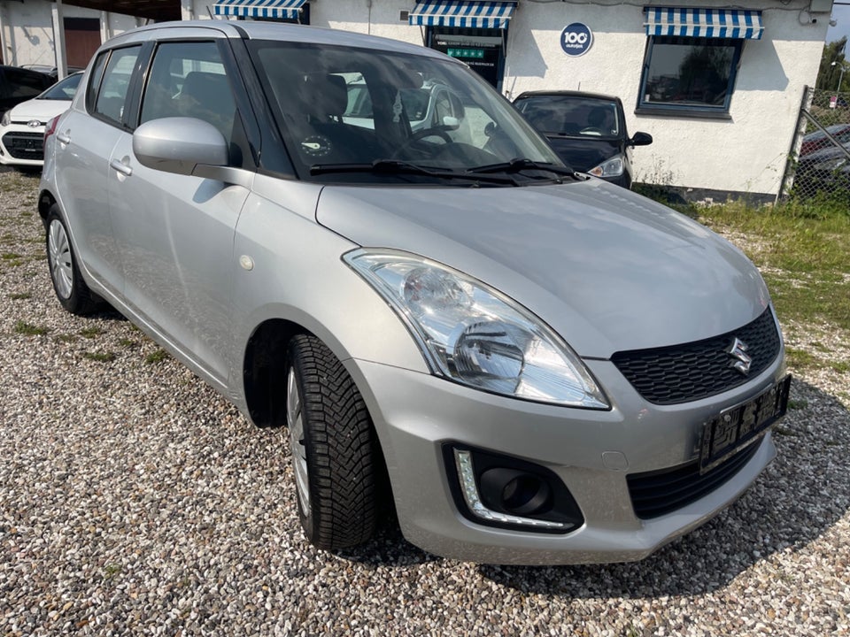 Suzuki Swift 1,2 Dualjet Action 5d