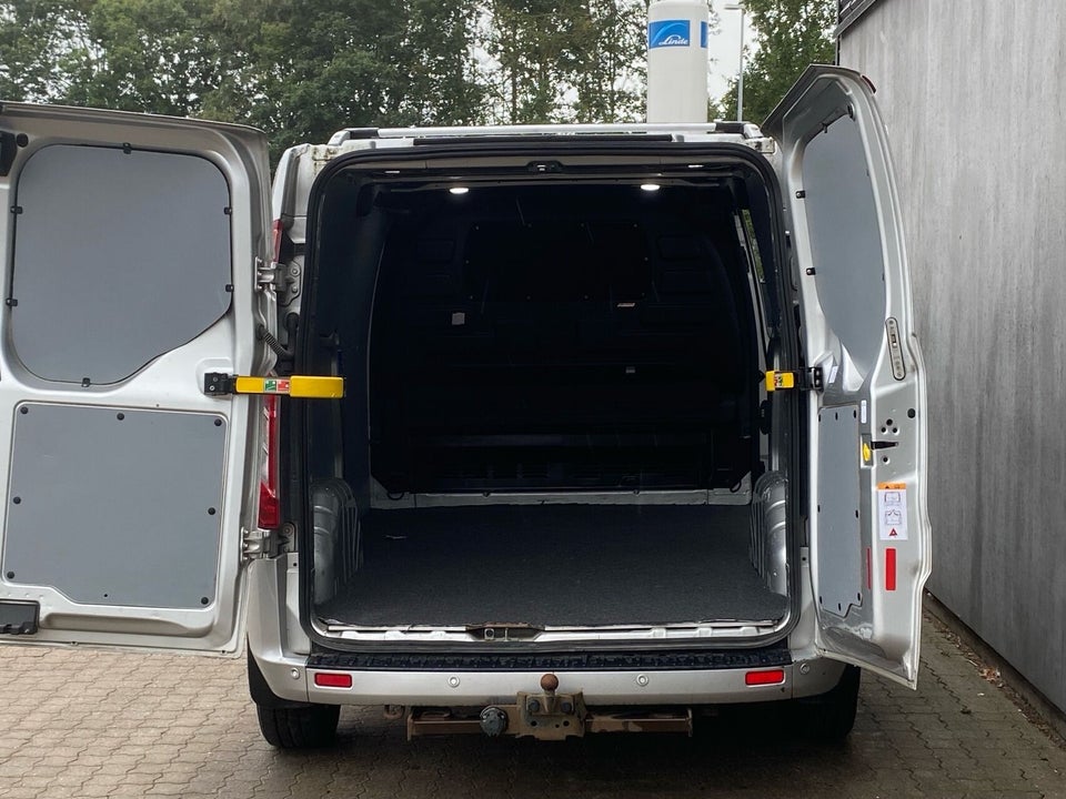 Ford Transit Custom 340 L2 2,0 TDCi 170 Limited aut.
