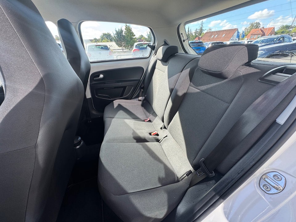 VW Up! 1,0 MPi 60 Move Up! BMT 5d