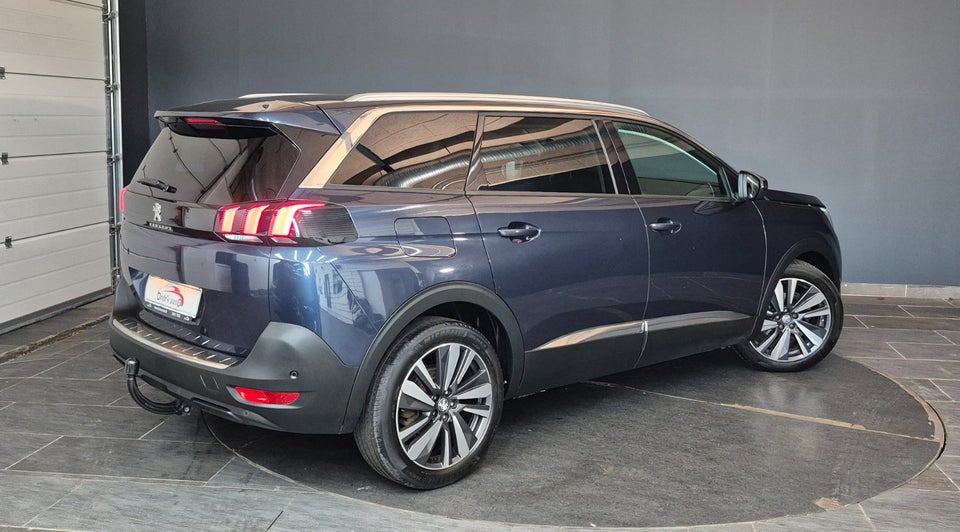 Peugeot 5008 1,2 PureTech 130 Allure 7prs 5d