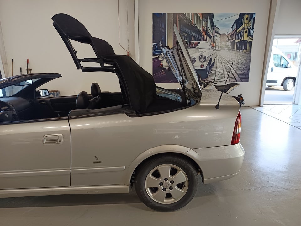 Opel Astra 1,8 16V Bertone Cabriolet 2d