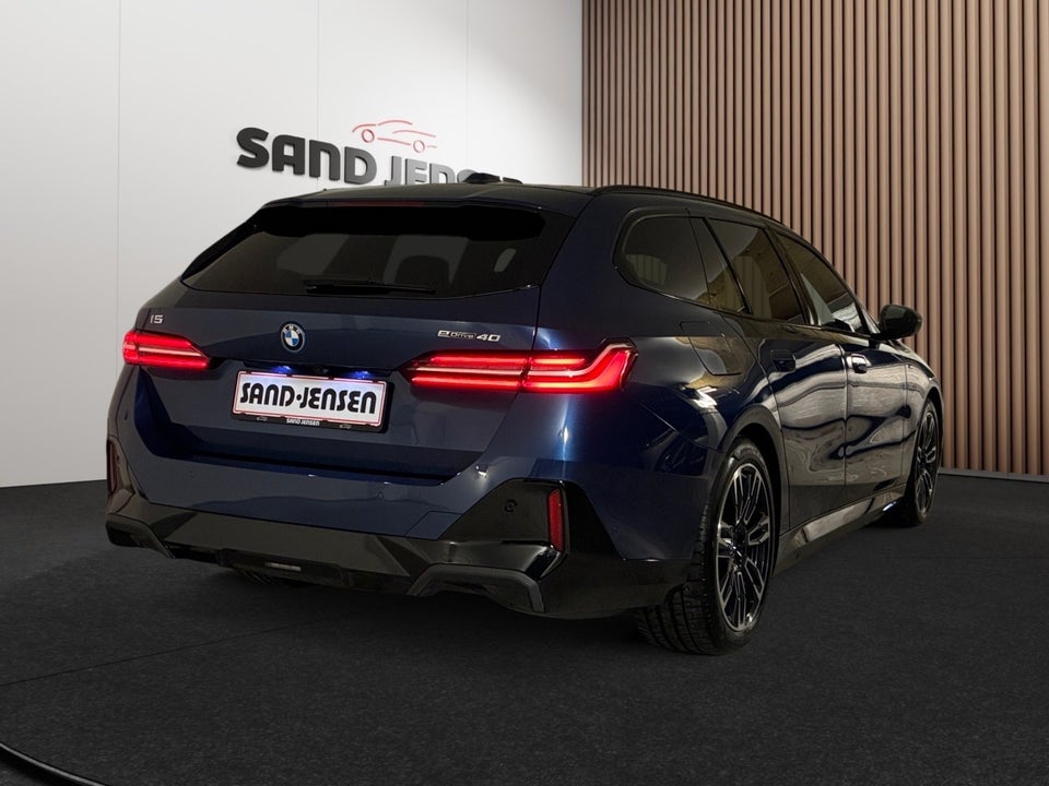 BMW i5 eDrive40 Touring M-Sport 5d
