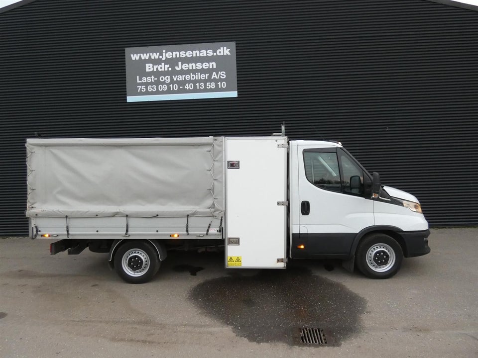 Iveco Daily 2,3 35S16 3750mm Lad AG8 2d
