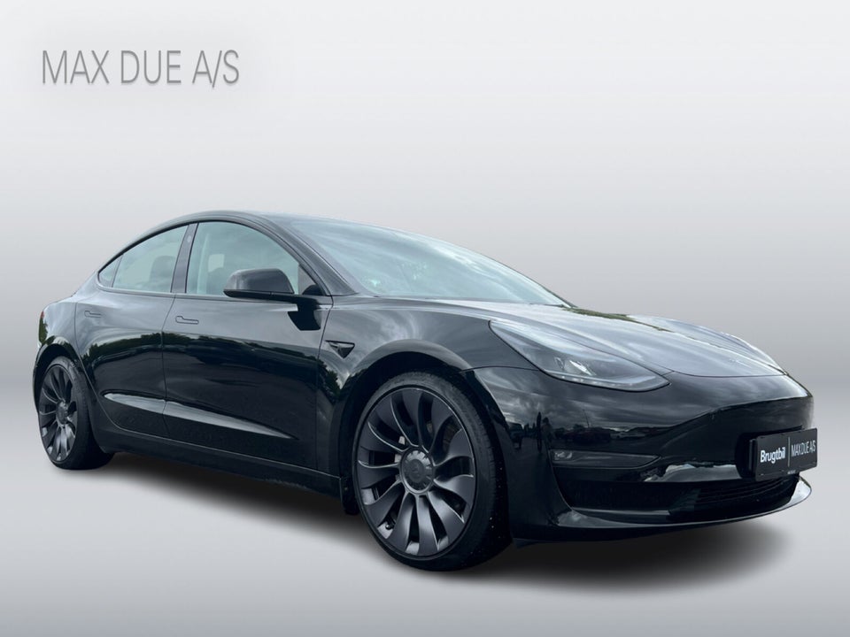Tesla Model 3 Long Range AWD 4d
