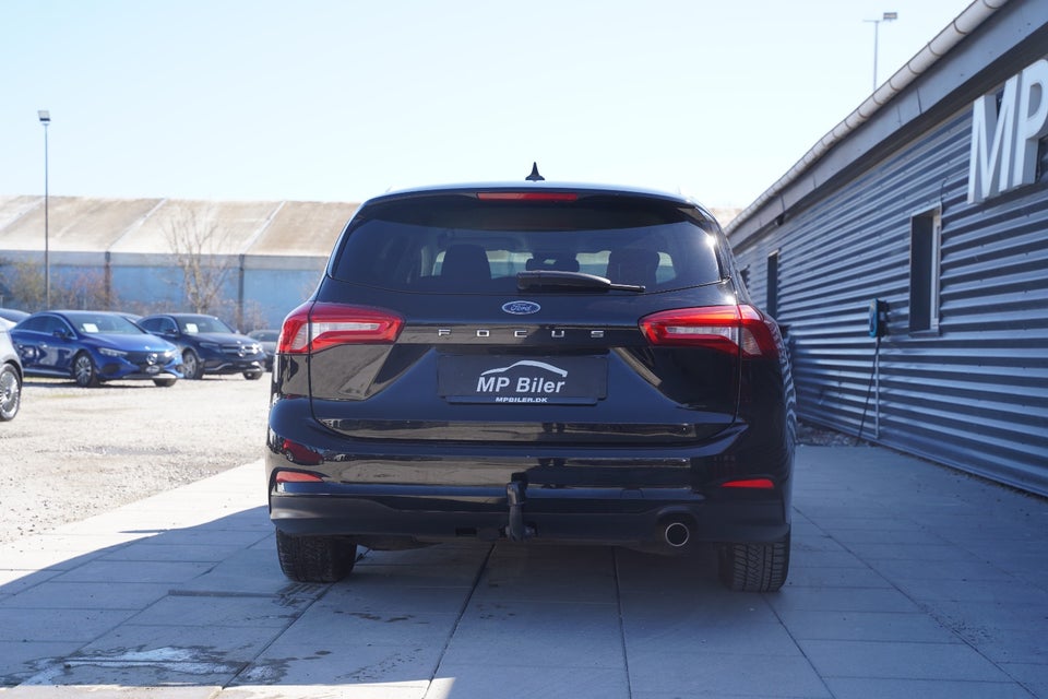 Ford Focus 1,0 EcoBoost Active Business stc. 5d