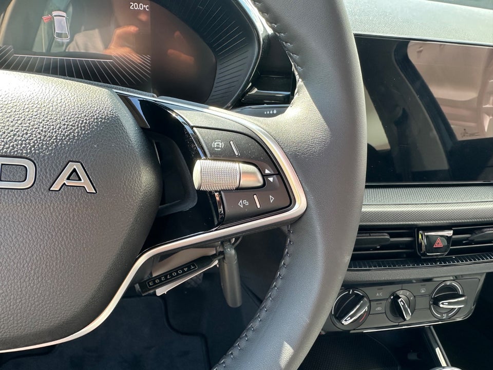 Skoda Fabia 1,0 MPi 80 Essence 5d