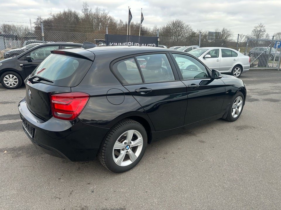 BMW 116i 1,6 Sport Line 5d
