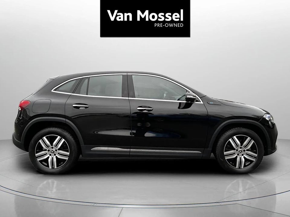 Mercedes EQA250+ Progressive 5d