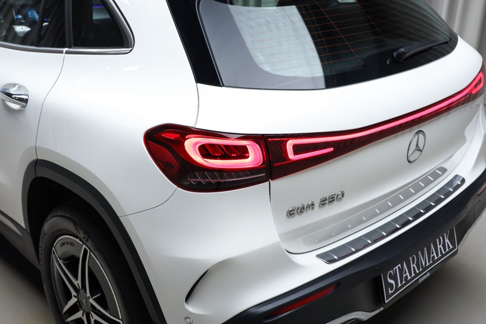 Mercedes EQA250 AMG Line 5d