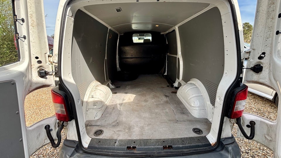 VW Transporter 2,0 TDi 140 Kombi lang 4d