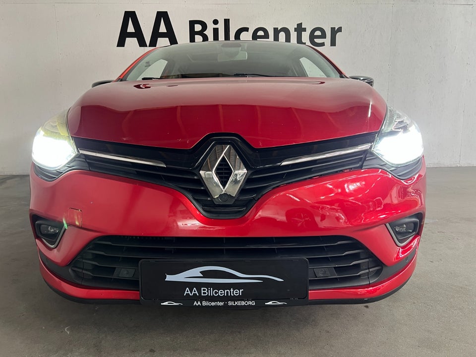 Renault Clio IV 1,5 dCi 90 Limited Sport Tourer 5d