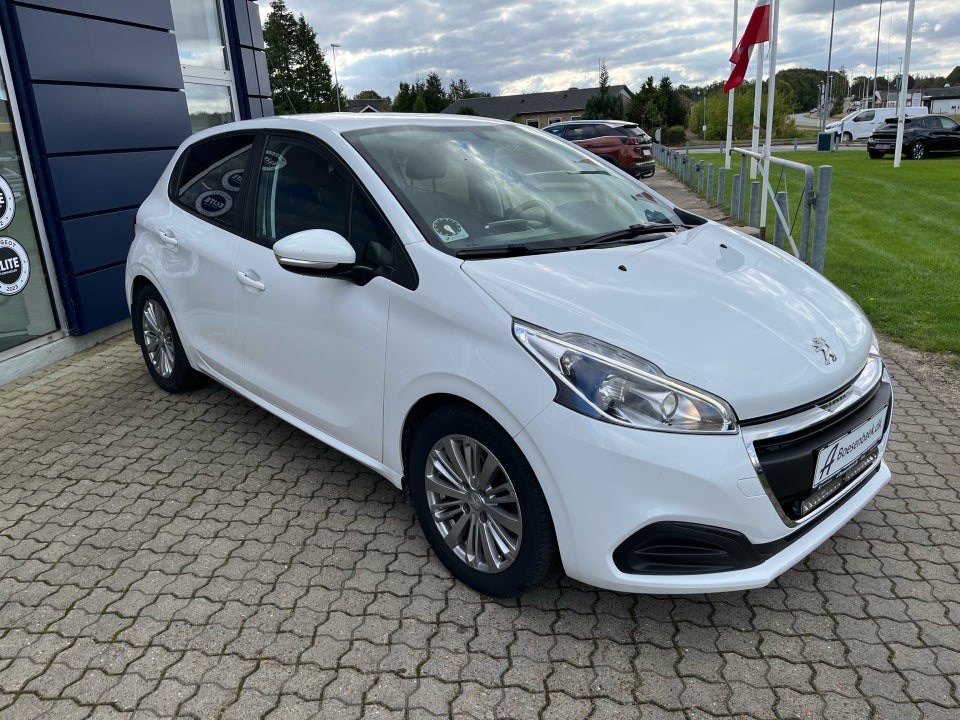 Peugeot 208 1,5 BlueHDi 100 Envy 5d